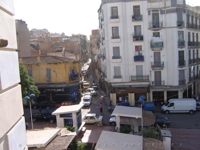VOYAGE ORAN SEPTEMBRE 2006 508 15 sept.06 - matin - PLACE HOCHE.JPG